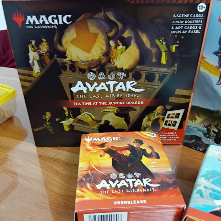 Wizards Of The Coast Magic: The Gathering Avatar: The Last Airbender Scene Box